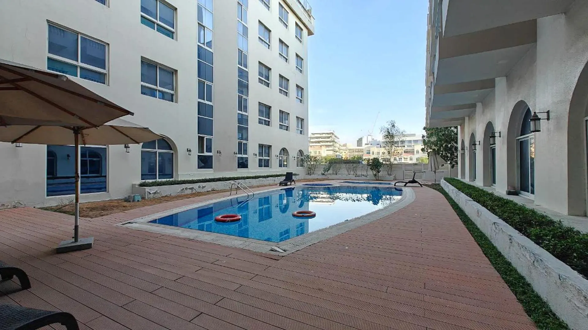 Heart-Captivating 1 Bedroom In Hanover Square Dubai