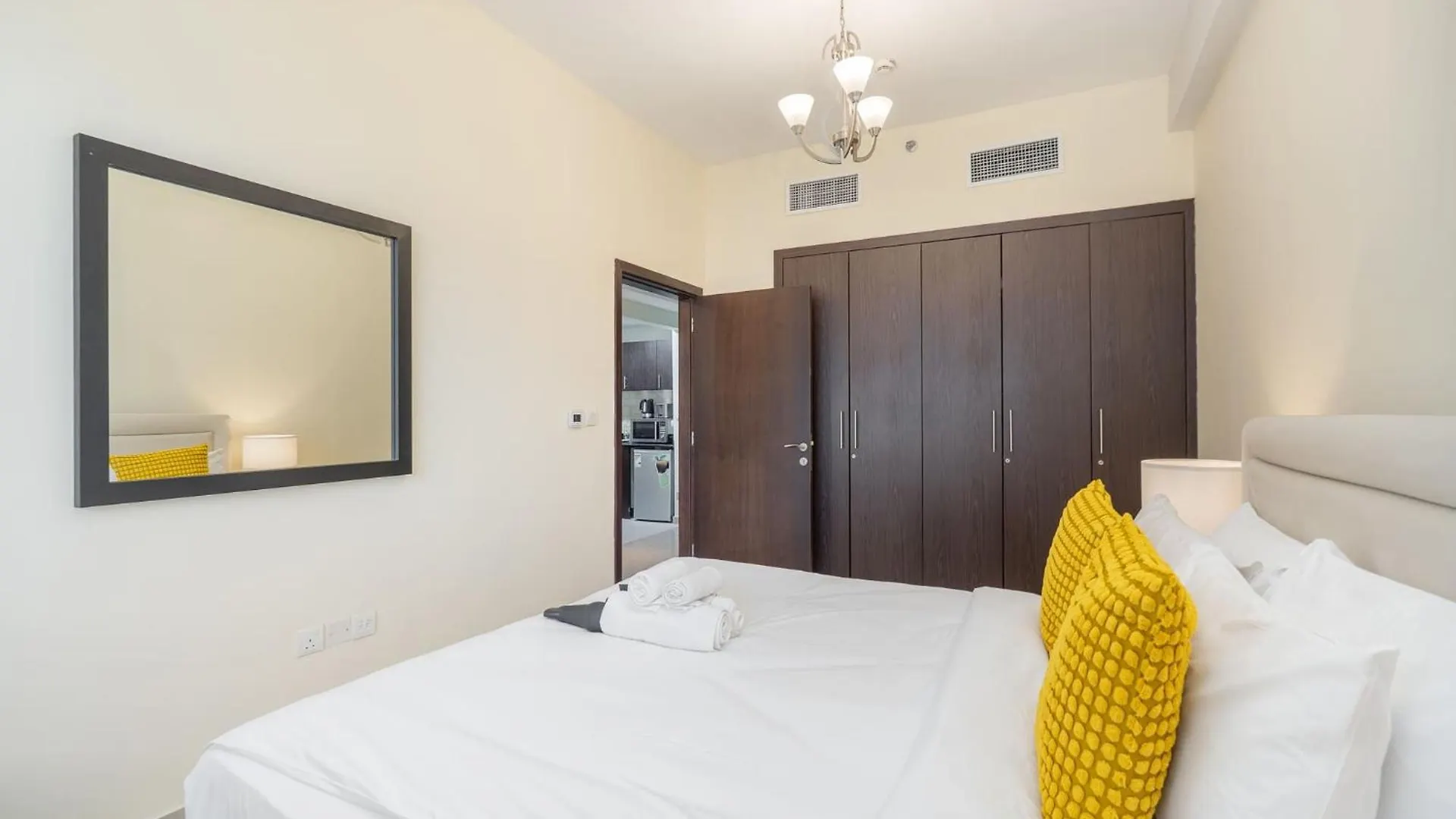 Heart-Captivating 1 Bedroom In Hanover Square Dubai 0*,  United Arab Emirates