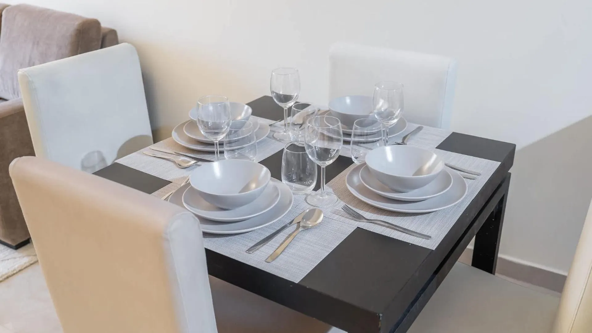 Heart-Captivating 1 Bedroom In Hanover Square Dubai 0*,  United Arab Emirates