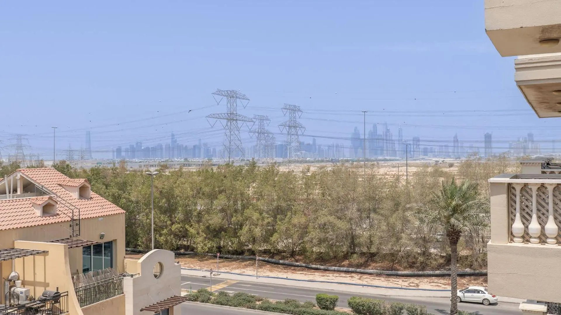 Heart-Captivating 1 Bedroom In Hanover Square Dubai Apartment