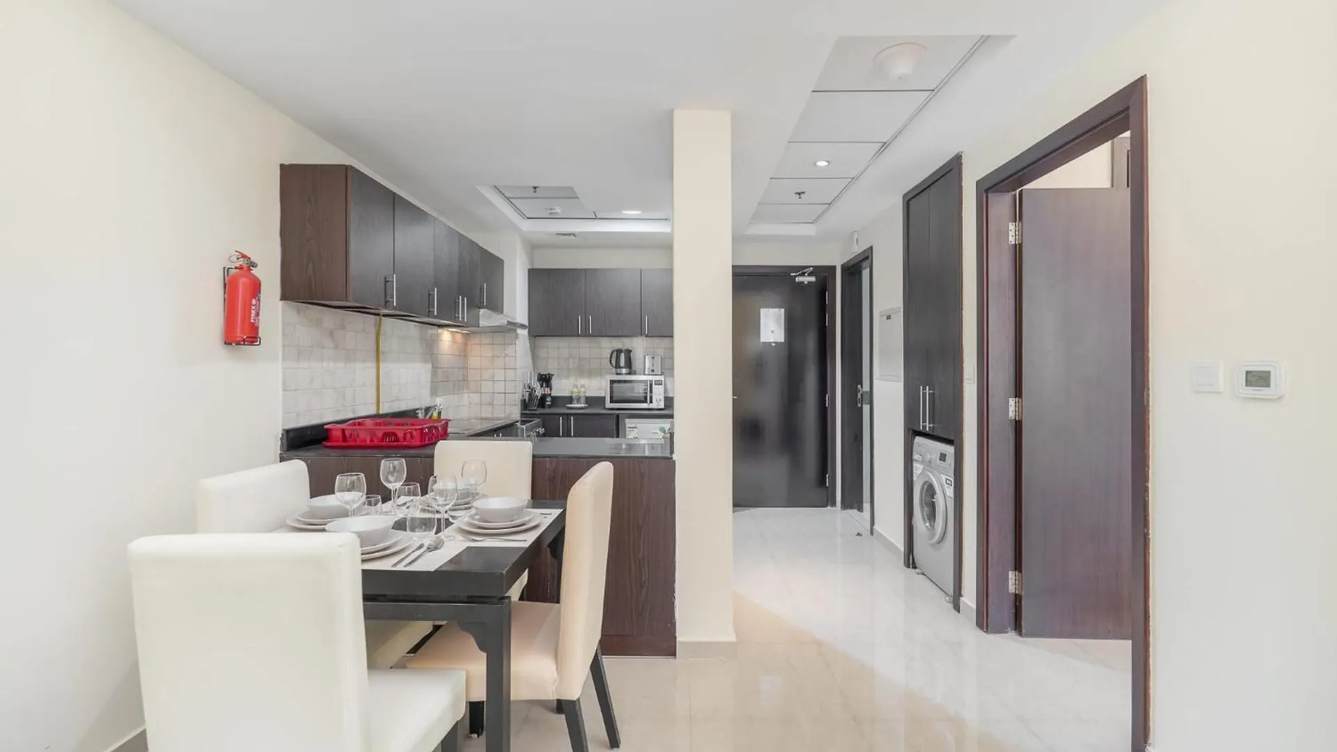 Heart-Captivating 1 Bedroom In Hanover Square Dubai Apartment